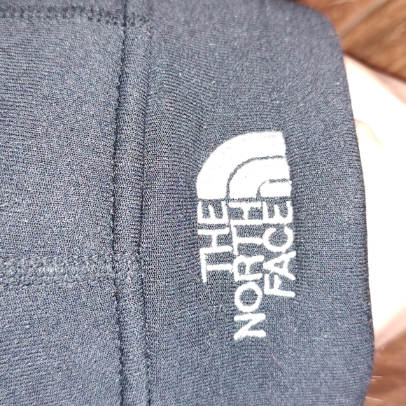 The North Face Polartec Black Winter Men's Cap Size OS - Picture 2 of 9